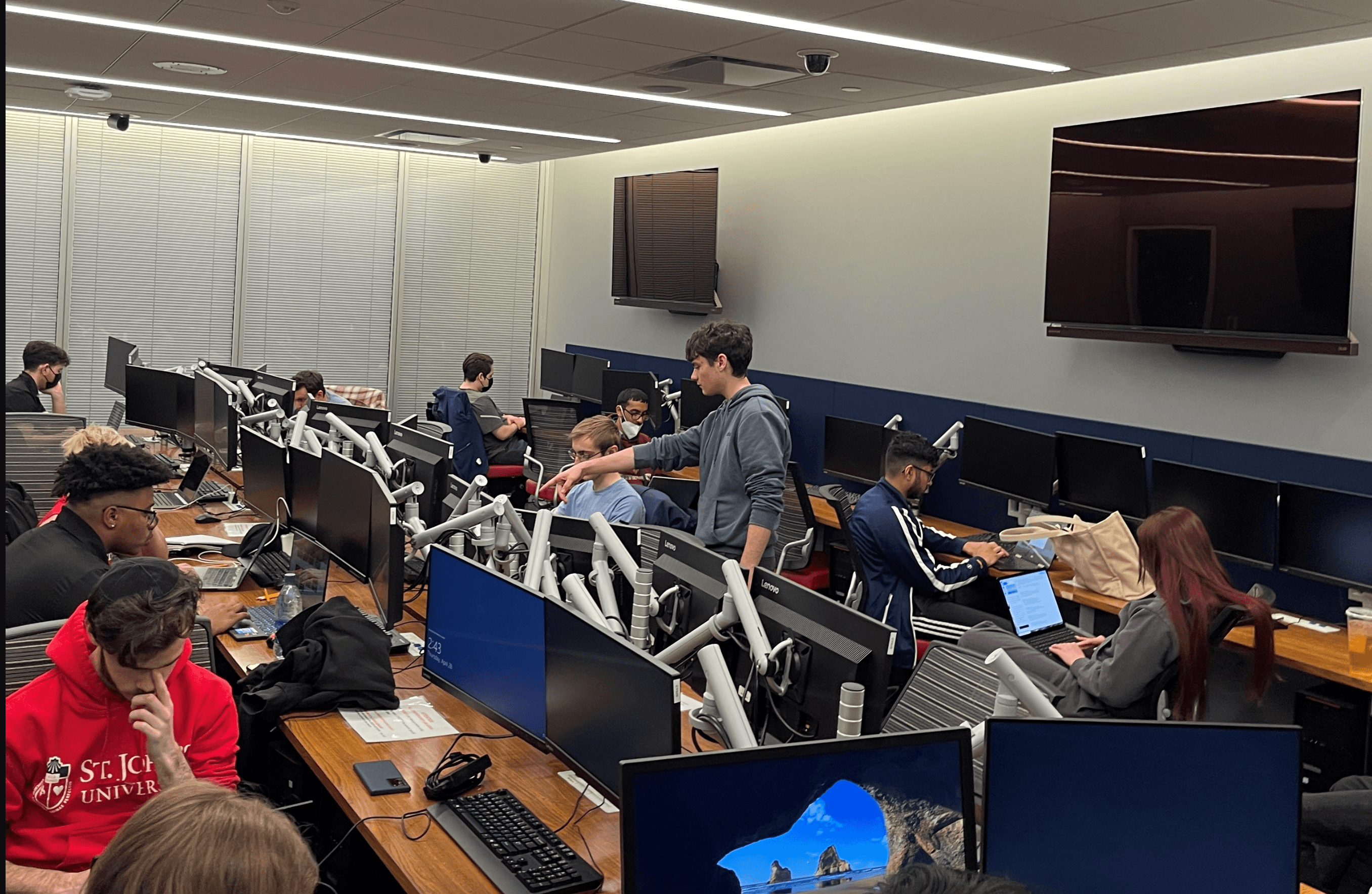 Capture the Flag (CTF)